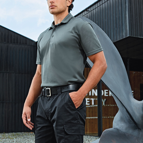 Premier: Estilo e profissionalismo para seus uniformes de trabalho.