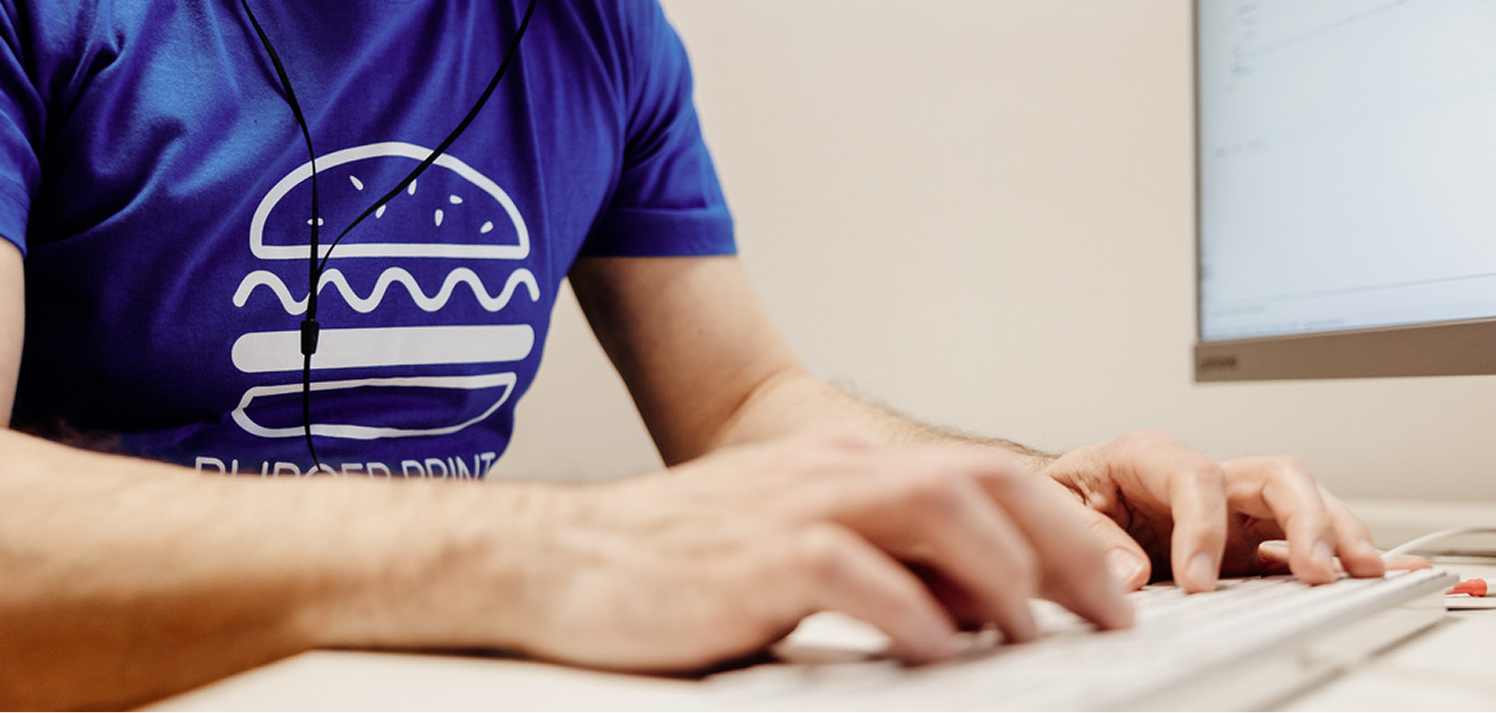 Envie-nos um e-mail