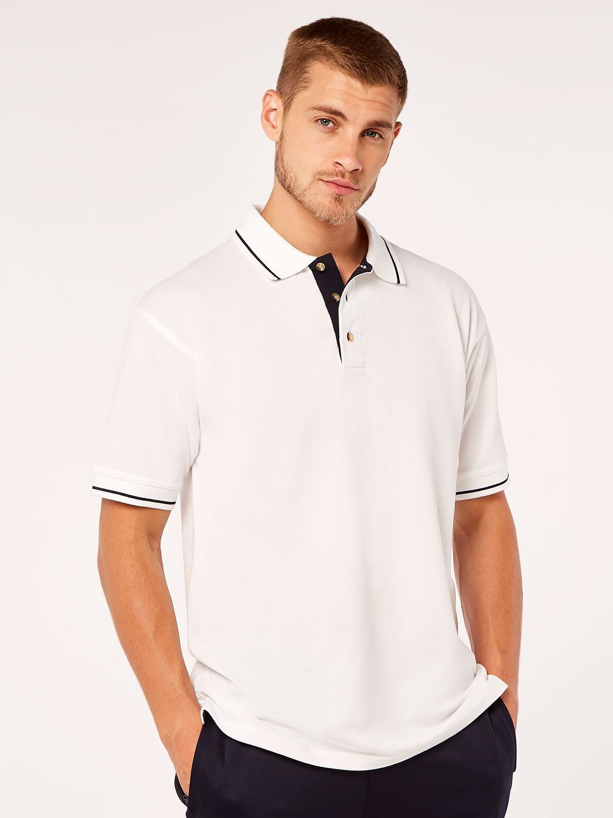 Polo St. Mellion de corte clássico