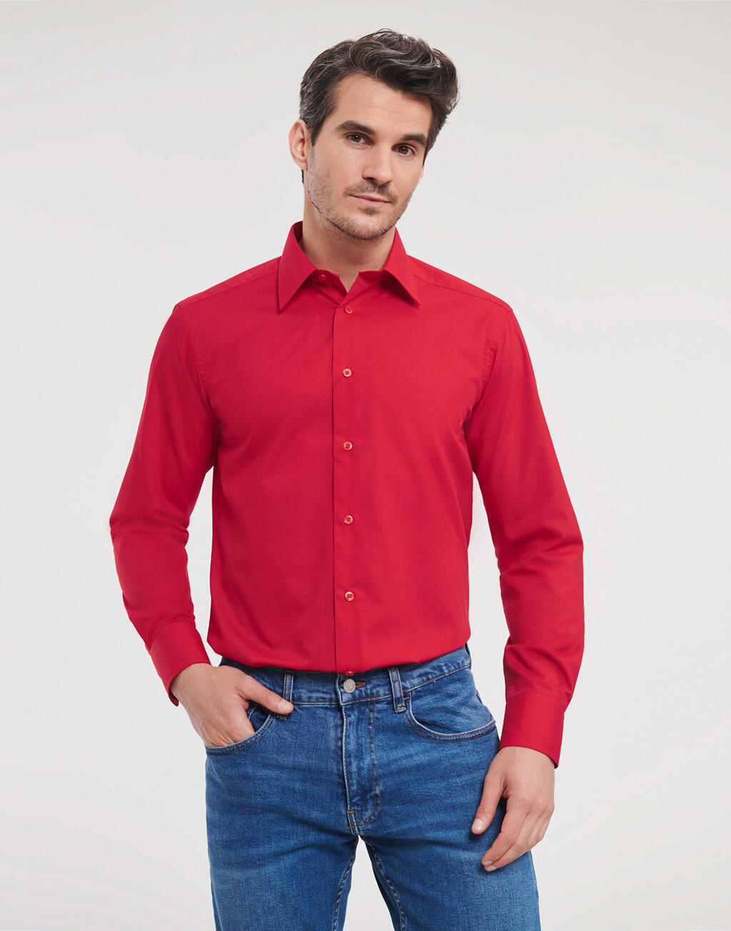 Camisa masculina de manga comprida em tecido popeline de algodão e poliéster com corte sob medida