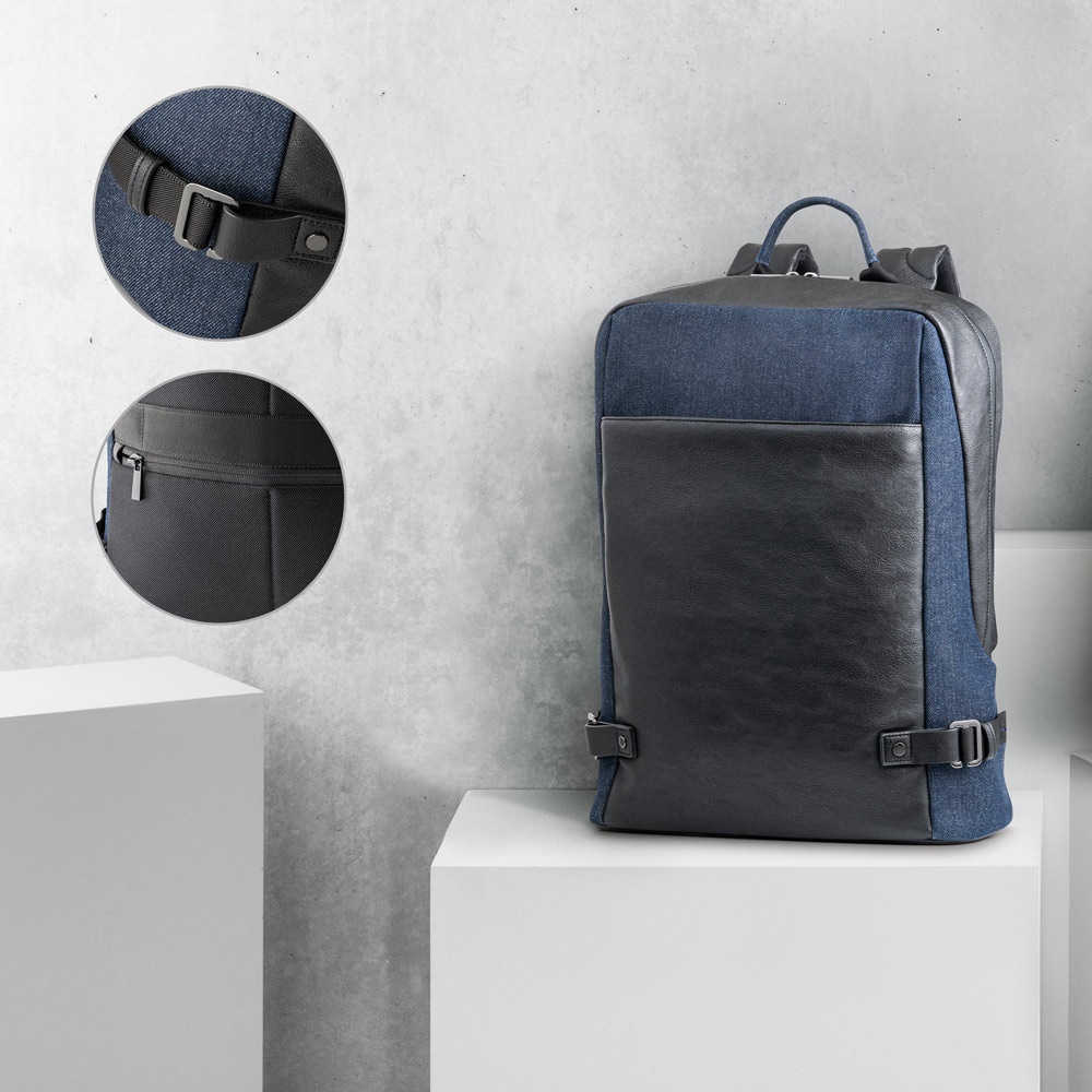 MOCHILA DIVERGENTE I. Mochila para laptop de até 15,6 polegadas em jeans e PU.