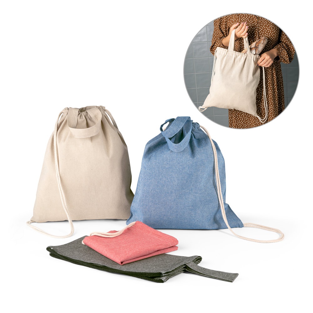 RISSANI. Mochila com cordão feita com 70% algodão reciclado e 30% poliéster rPET (140 g/m²).